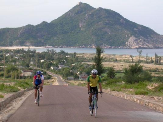 Cycling Vietnam