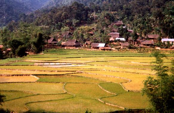 Biking north Vietnam - BaBe to BacMe - HaGiang