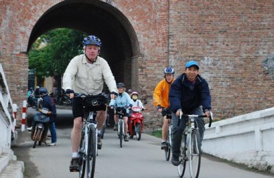 Cycling around Citadel - Hue 1999