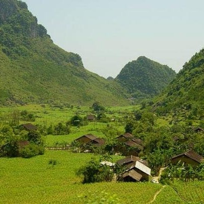 Karst valley near TrungKhanh - Cycling Caobang to Bangioc.