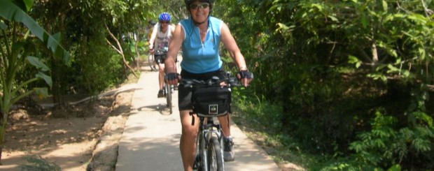 Cycling mekong delta - Road on island near VinhLong