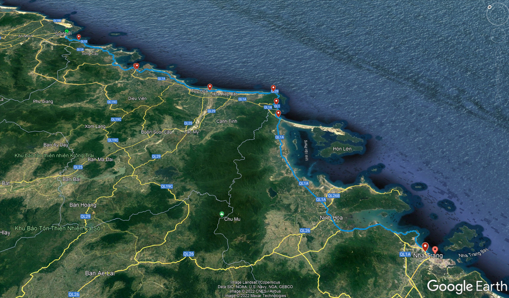 Map cycling from QuiNhon to TuyHoa and to NhaTrang