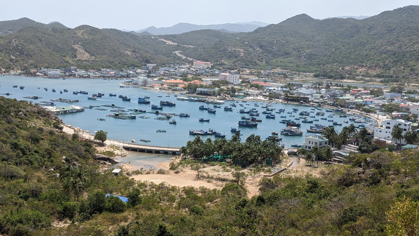 Fishing boats at VinhHy bay - PhanRang province